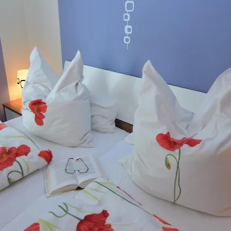 Charming Forest Escape For Two * Langewiesen