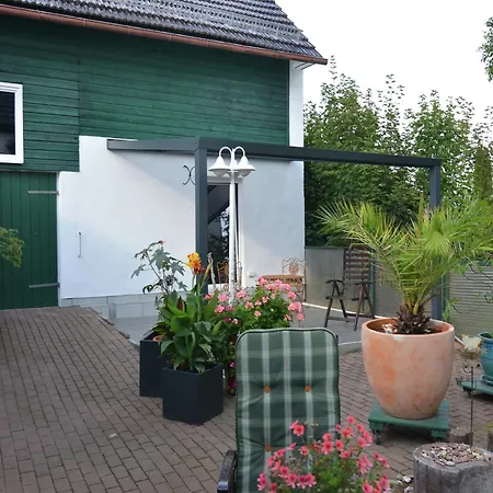 Charming Forest Escape For Two 公寓